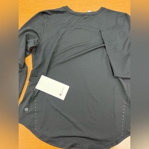 Lululemon High Neck Run and Train LS